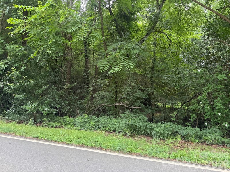 8504 Cedarbrook Dr, Charlotte, NC 28215