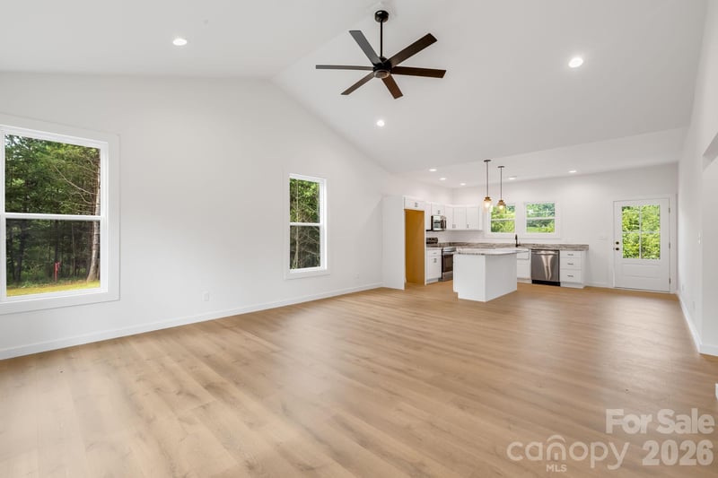 120 Dog Star Ln, Alexander, NC 28701