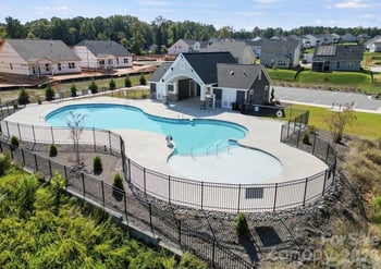 6315 Ludell Ln, Charlotte, NC 28215