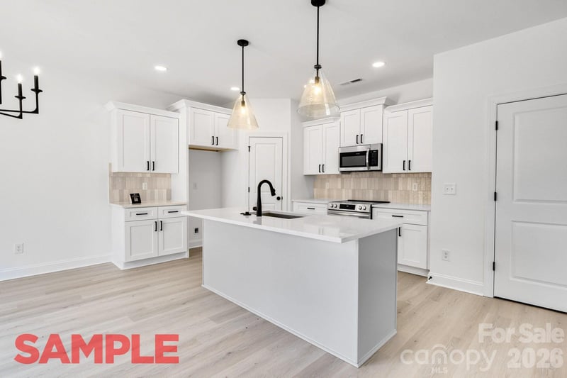 1585 Solitude Ct, Kannapolis, NC 28081