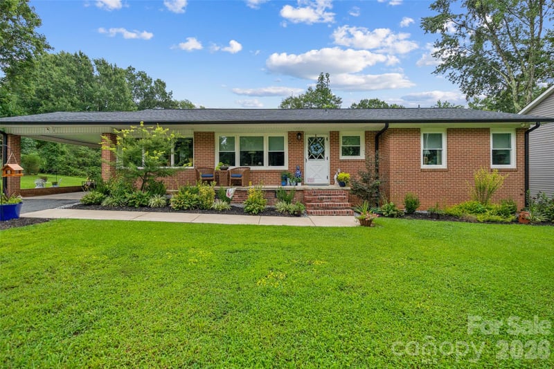 1101 Rosewood Ave, Kannapolis, NC 28081