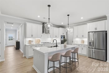 1004 Garfield Rd, Sherrills Ford, NC 28673