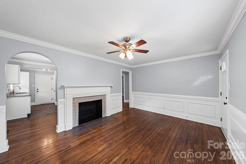3137 Mathis Dr, Charlotte, NC 28208