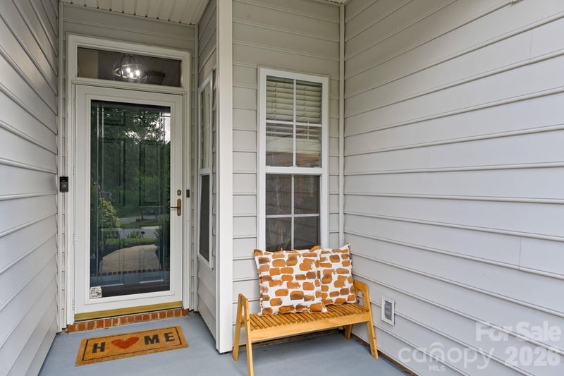 4002 Canbury Ct, Charlotte, NC 28269