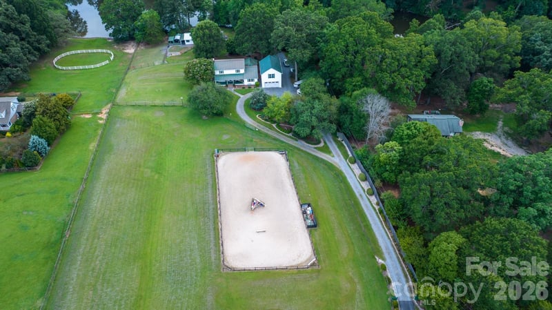 4904 Willow Pond Rd, Clover, SC 29710
