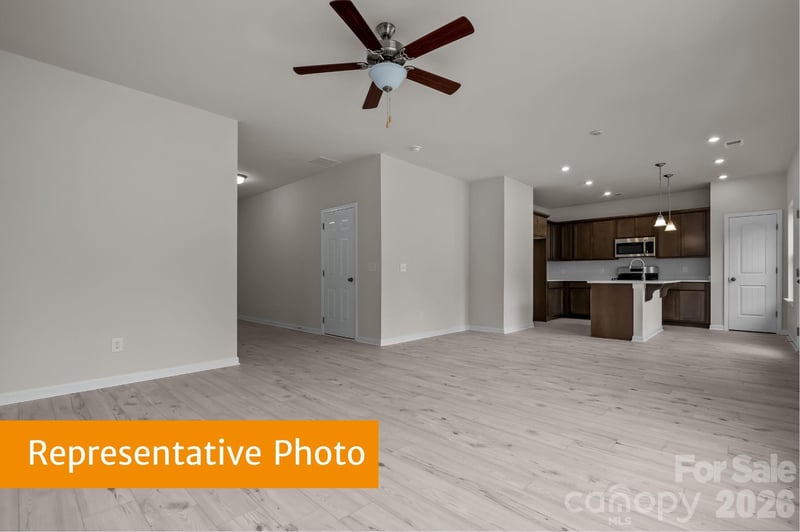 4243 Ruth Creek Ct, Charlotte, NC 28216