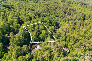 Stonebridge Dr #6, Hendersonville, NC 28739
