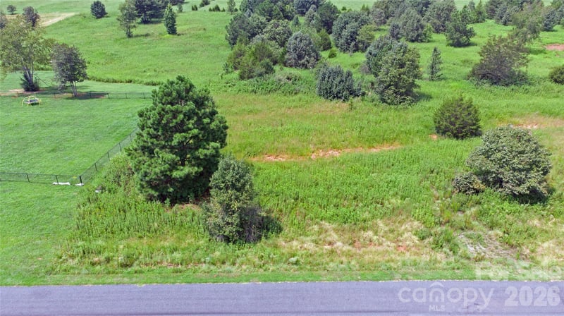 60 Malden Ct, Crouse, NC 28033