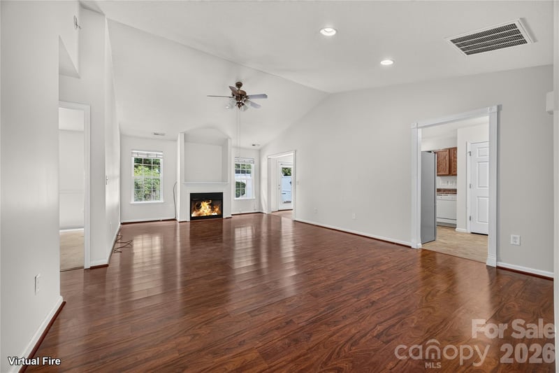 123 Lanceford Cir, Fletcher, NC 28732