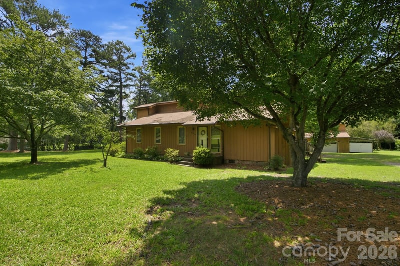 8016 Hedrick Cir, Huntersville, NC 28078