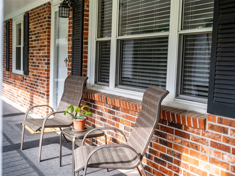 102 Boyd Dr #5C, Flat Rock, NC 28731