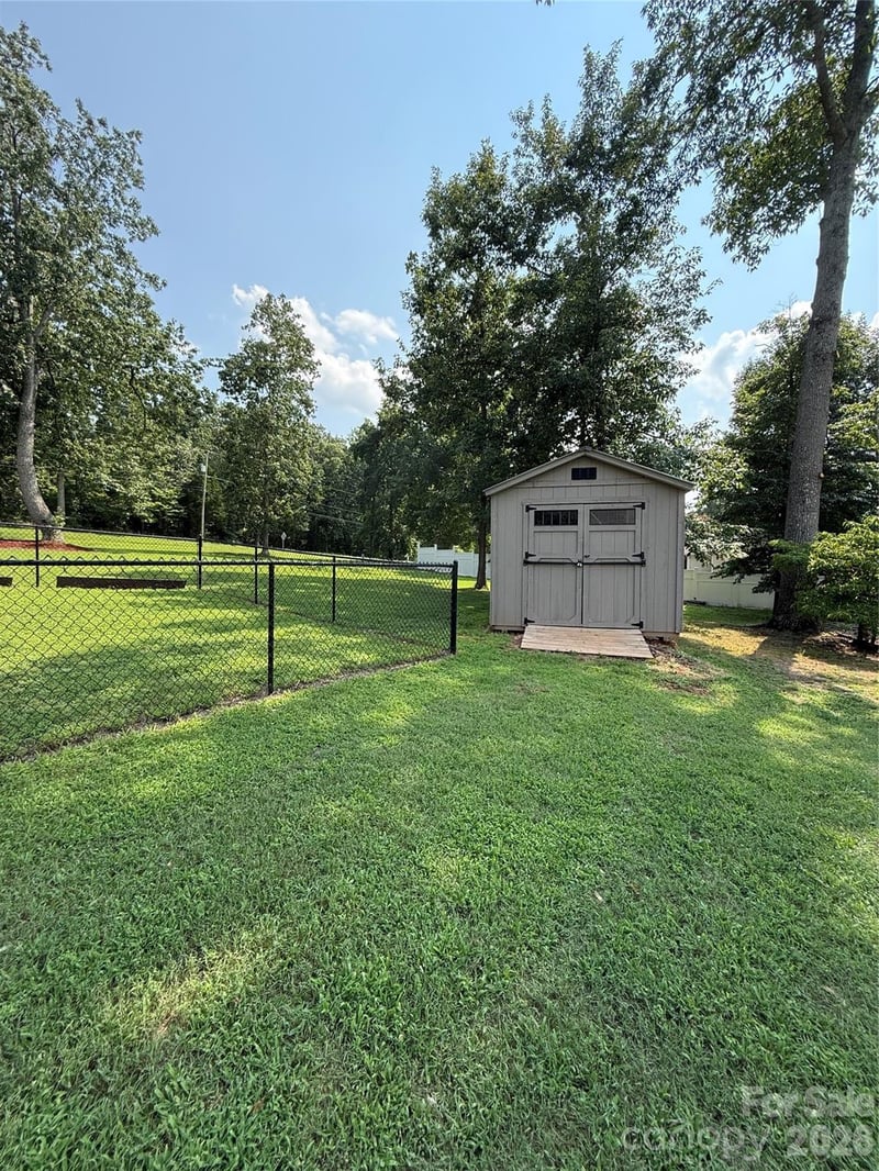1005 Spring Rock Dr, Salisbury, NC 28146