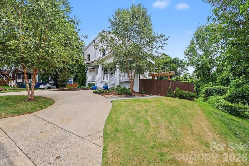 720 E 17th St, Charlotte, NC 28205