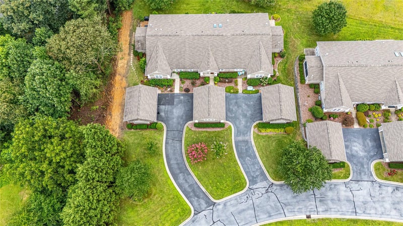 5303 Wood Duck Way, Hendersonville, NC 28792