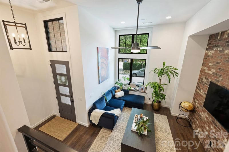 416 E 33rd St, Charlotte, NC 28205