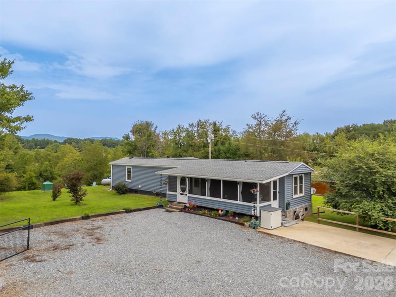 251 Old Mill Rd, Lake Lure, NC 28746