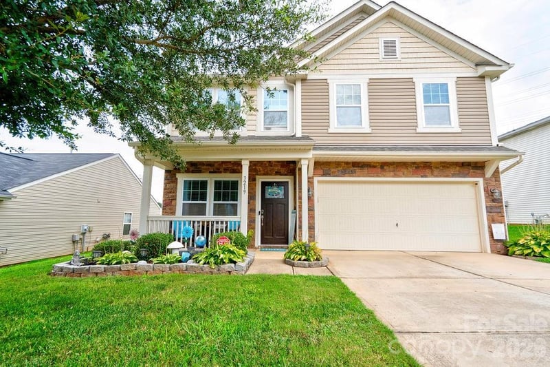 3219 Pikes Peak Dr, Gaston, NC 28052