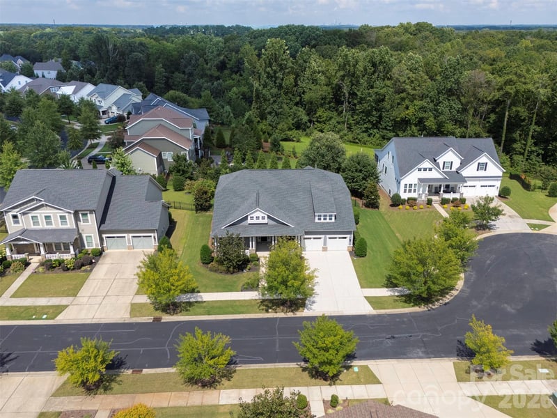 12909 Sandpiper Grove Ct, Charlotte, NC 28278