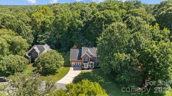 2040 Swaim Dr, Matthews, NC 28105