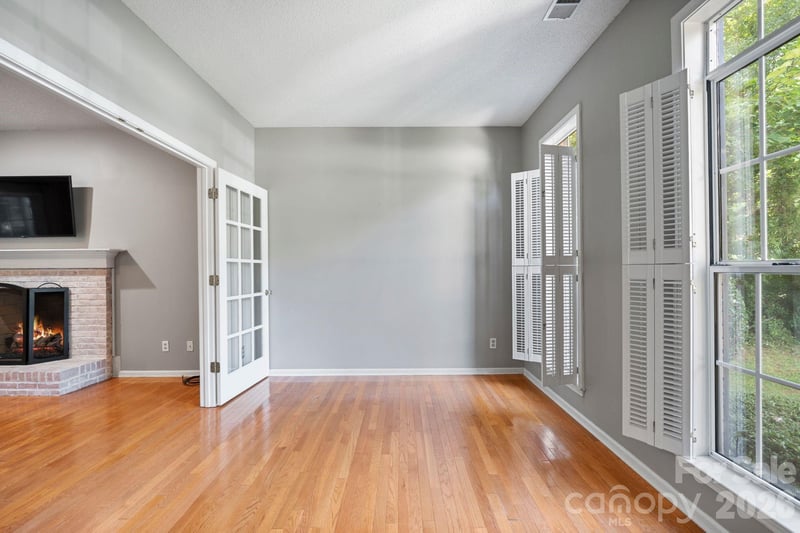 2040 Swaim Dr, Matthews, NC 28105