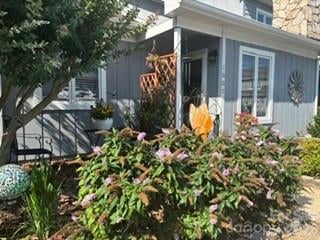 1007 21st Ave NE, Hickory, NC 28601