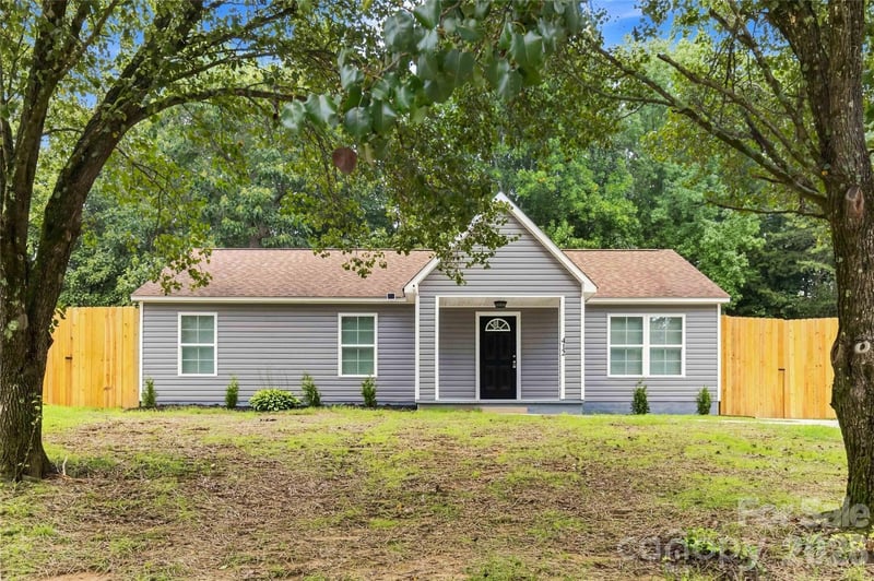 412 Mclelland Ave, Mooresville, NC 28115