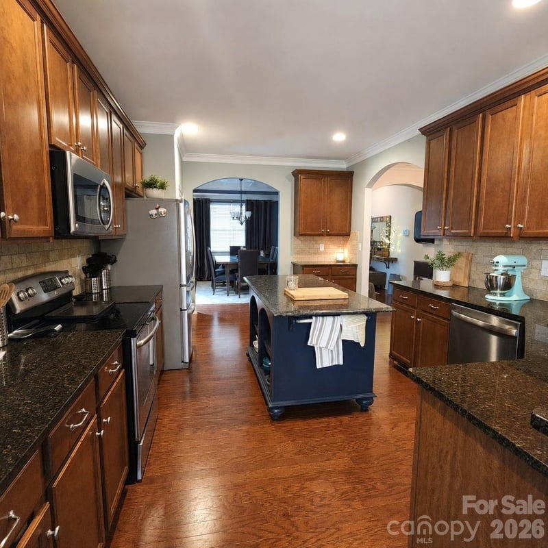 2168 Chapel Gate Dr, Rock Hill, SC 29732