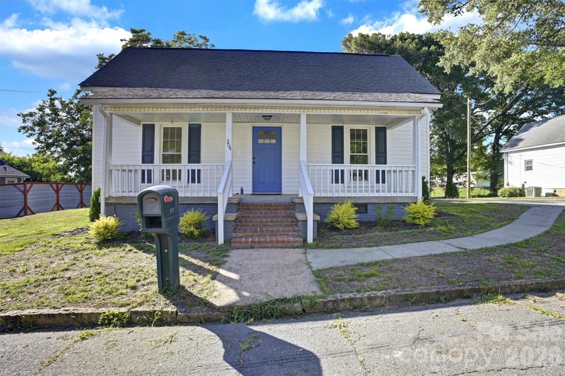 304 Misenheimer Dr, Concord, NC 28025
