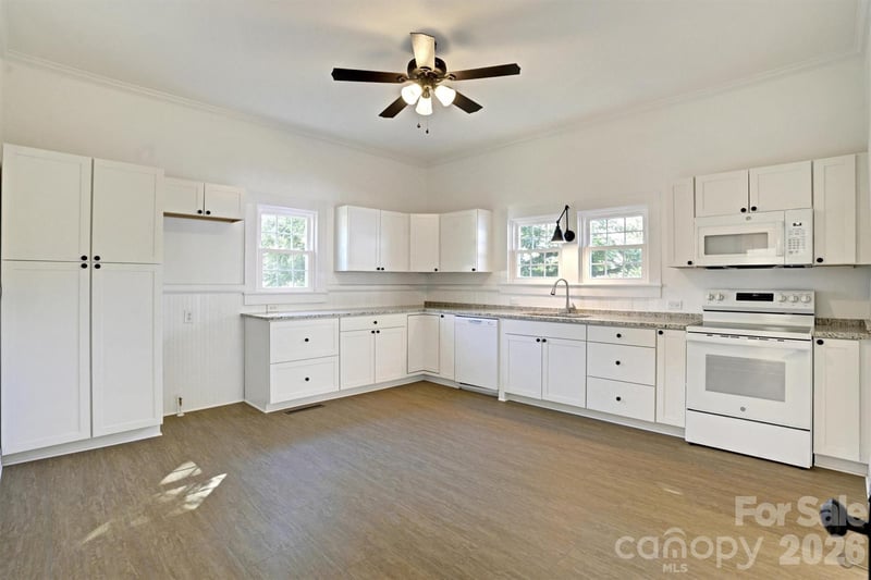 304 Misenheimer Dr, Concord, NC 28025