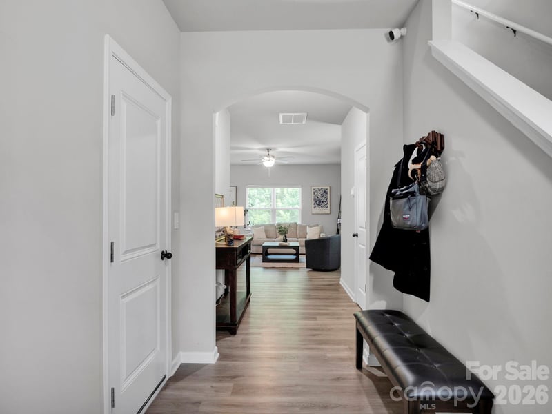 7203 Stoney Wood Ln, Charlotte, NC 28215