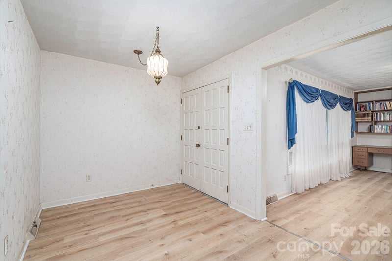 2542 Nc 10 Hw, Conover, NC 28613