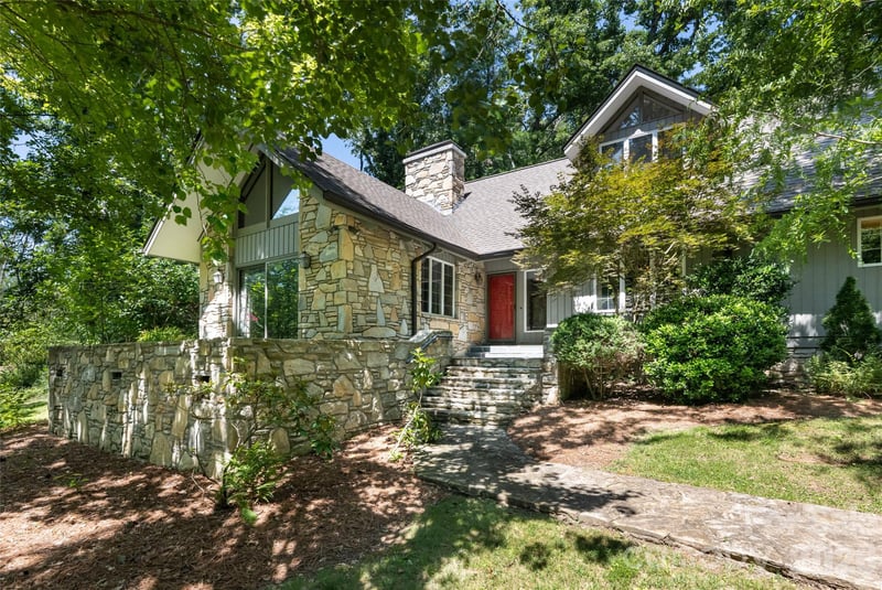 25 Forest Rd, Asheville, NC 28803