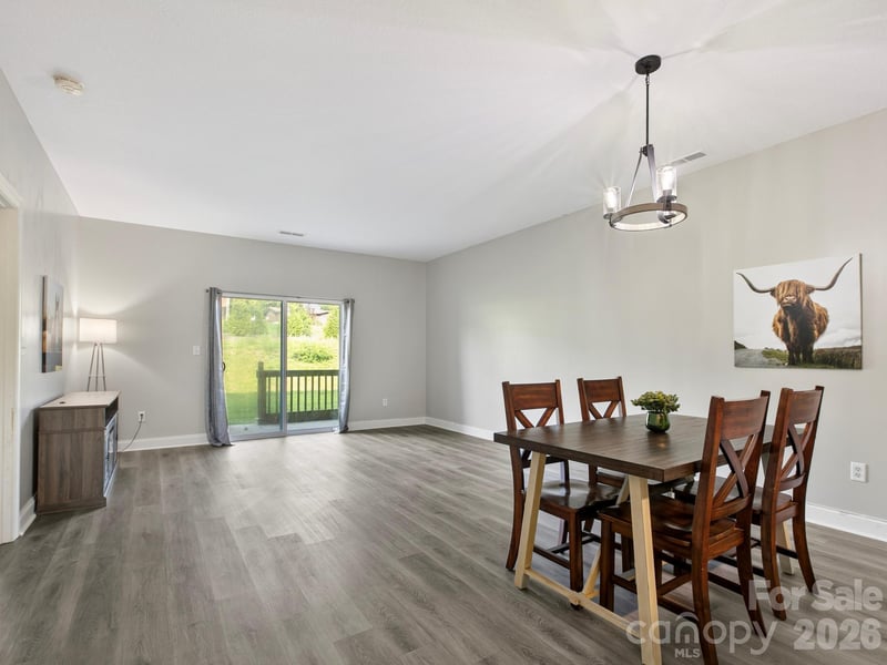 93 Foxden Dr #102, Fletcher, NC 28732