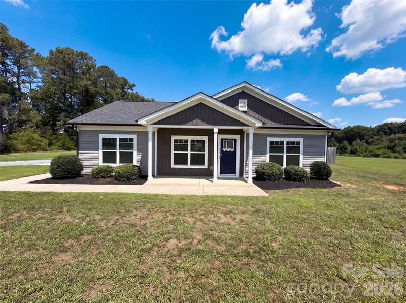7825 Medlin Rd, Monroe, NC 28112