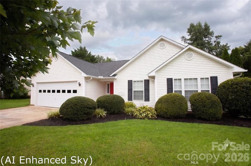 54 English Oak Rd, Fletcher, NC 28732