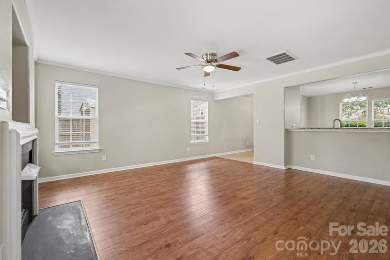2877 Oasis Ln, Charlotte, NC 28214
