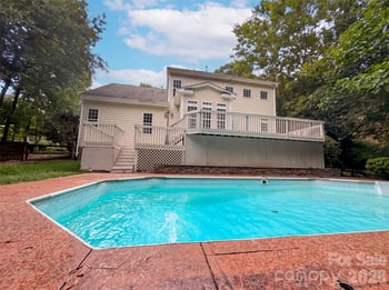 153 Montrose Dr, Mooresville, NC 28115