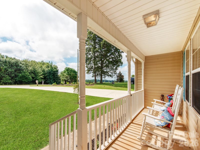 3163 River Rd #1, Lincolnton, NC 28092
