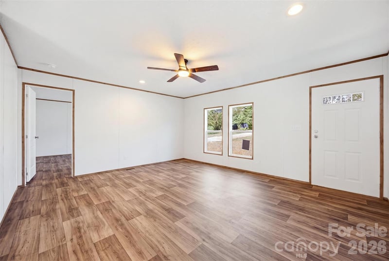 6086 Windover Creek Ln, Claremont, NC 28610
