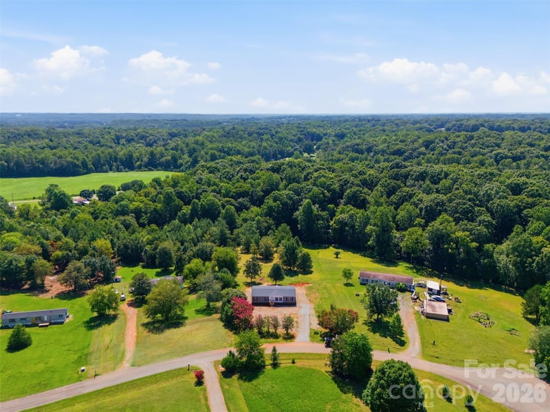 6086 Windover Creek Ln, Claremont, NC 28610