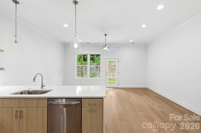 126 Collin Pl #36, Asheville, NC 28804