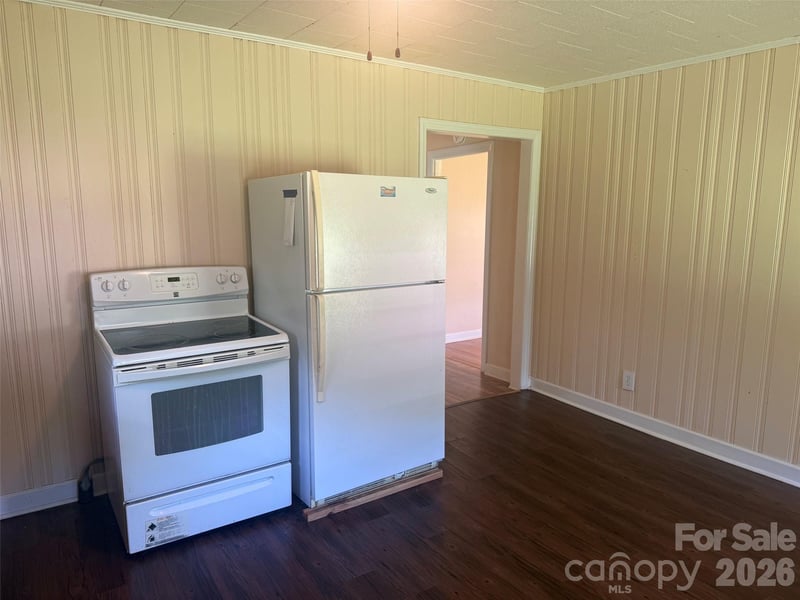 405 Woodland Dr, Kershaw, SC 29067