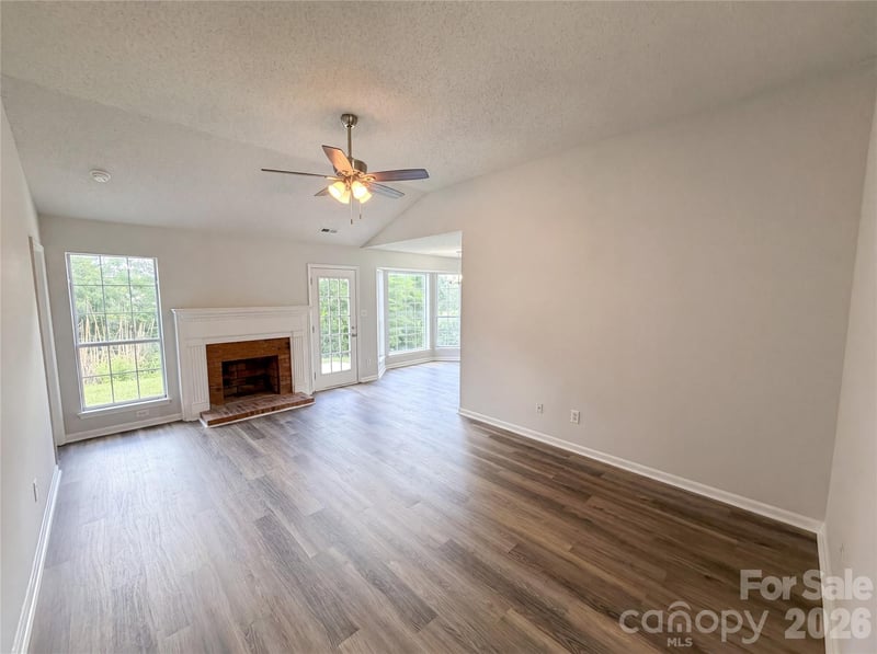 1633 Gordon Walters Dr, Charlotte, NC 28213