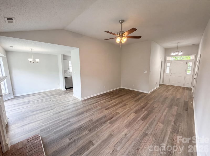 1633 Gordon Walters Dr, Charlotte, NC 28213