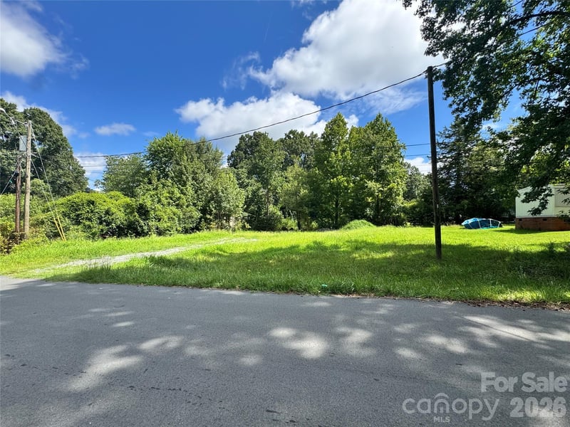 14019 Woodstar Rd, Matthews, NC 28105