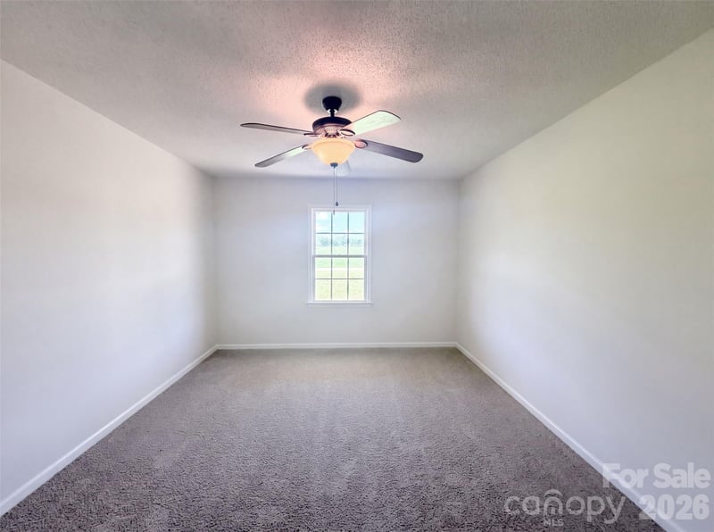 2243 Mintew Cir, Lincolnton, NC 28092