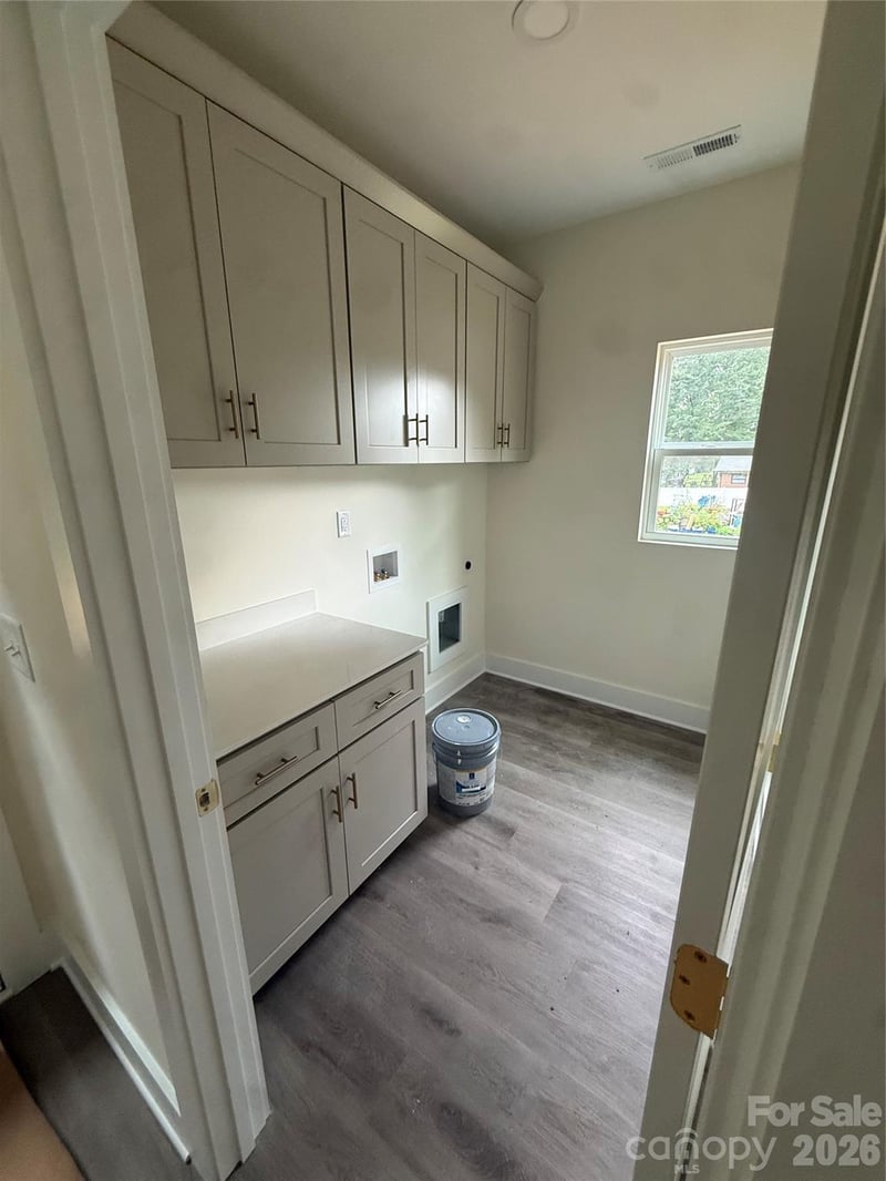 123 Piedmont Dr, Kannapolis, NC 28081