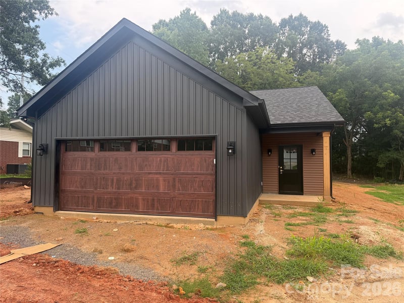 123 Piedmont Dr, Kannapolis, NC 28081