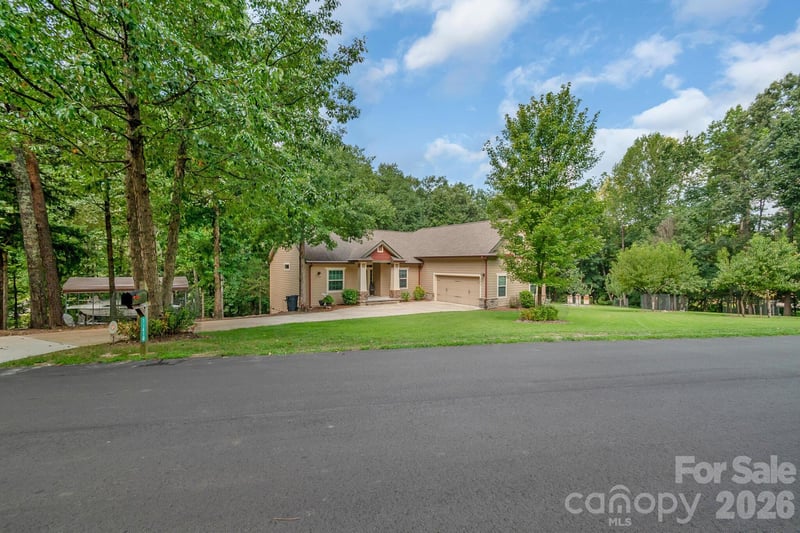 17410 Green Hill Rd, Charlotte, NC 28278
