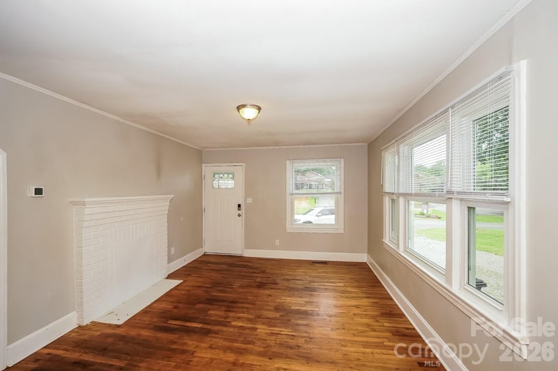 309 Eastside Dr, Statesville, NC 28625